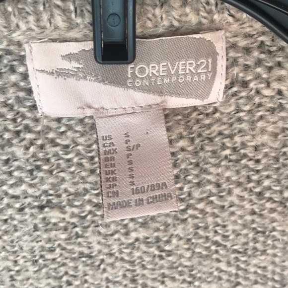 Forever 21 Sweater - Picture 6 of 7